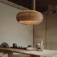 Lustre cocon en rotin tressé main — Suspension vintage halo miel